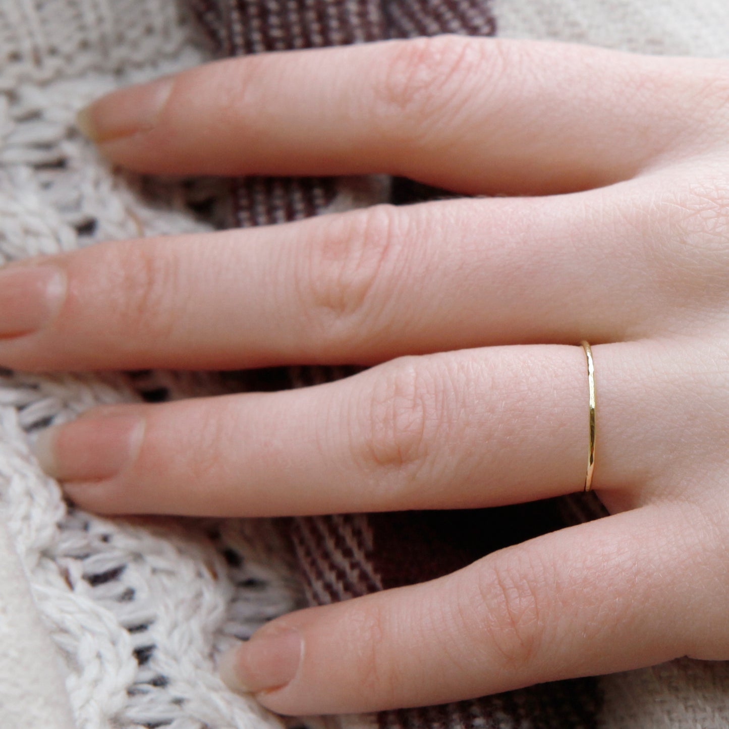 Thin gold ring - 18ct yellow gold