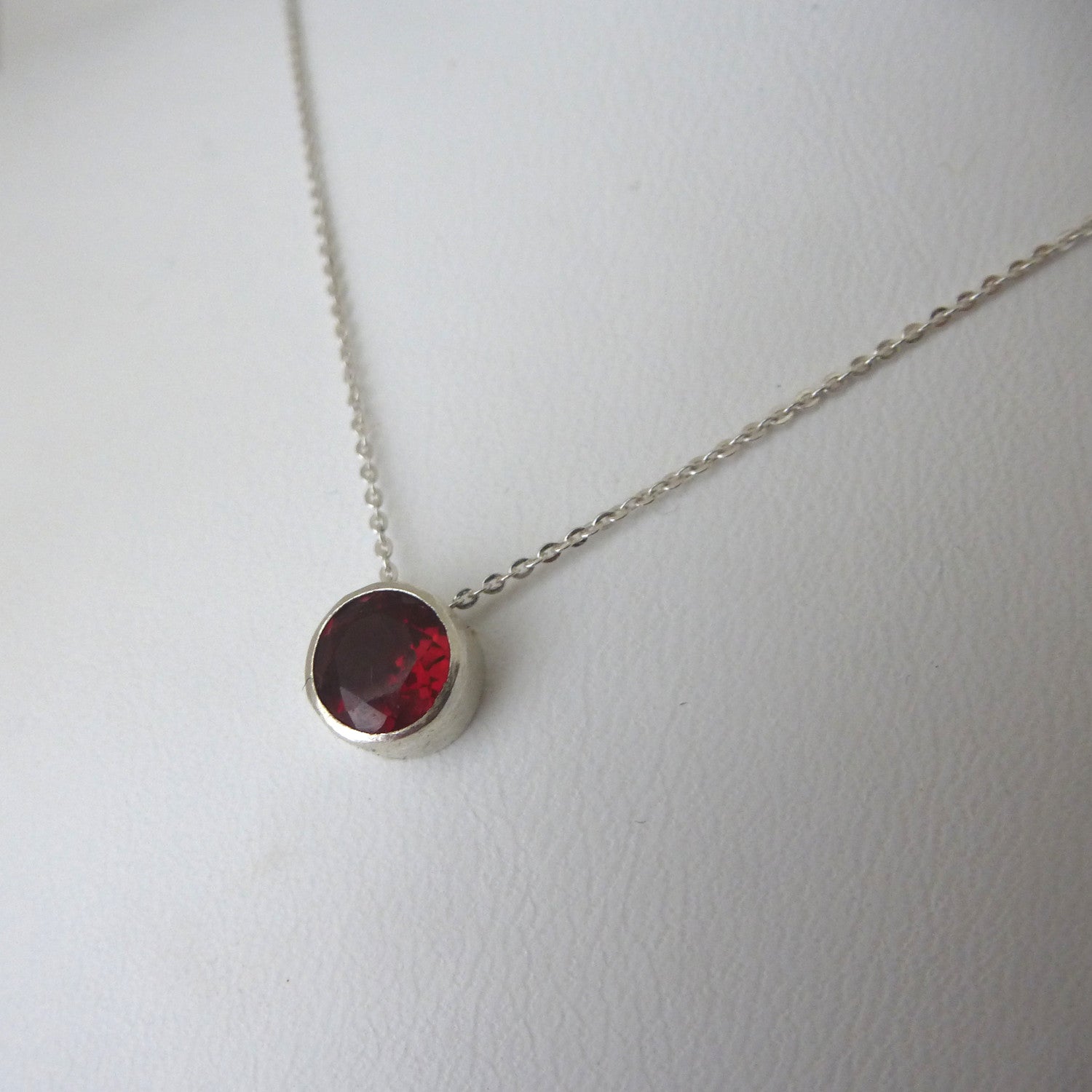 Simple garnet clearance necklace