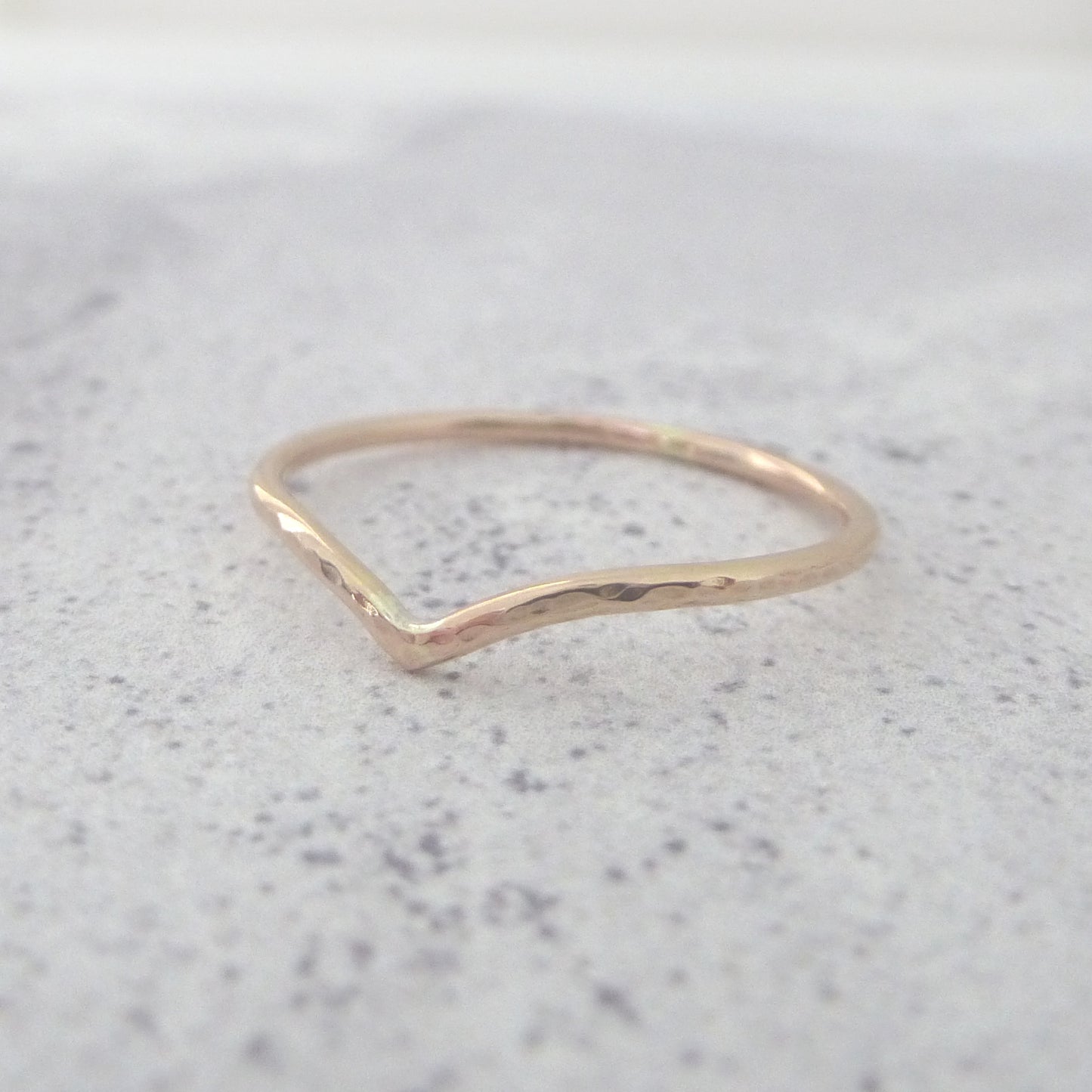 Holly Wishbone 9ct Gold - 1.2mm - Rose Gold