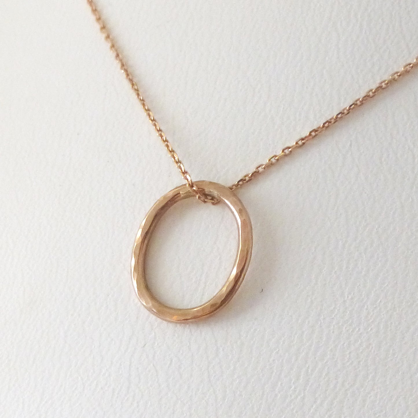 9ct Gold Oval Necklace
