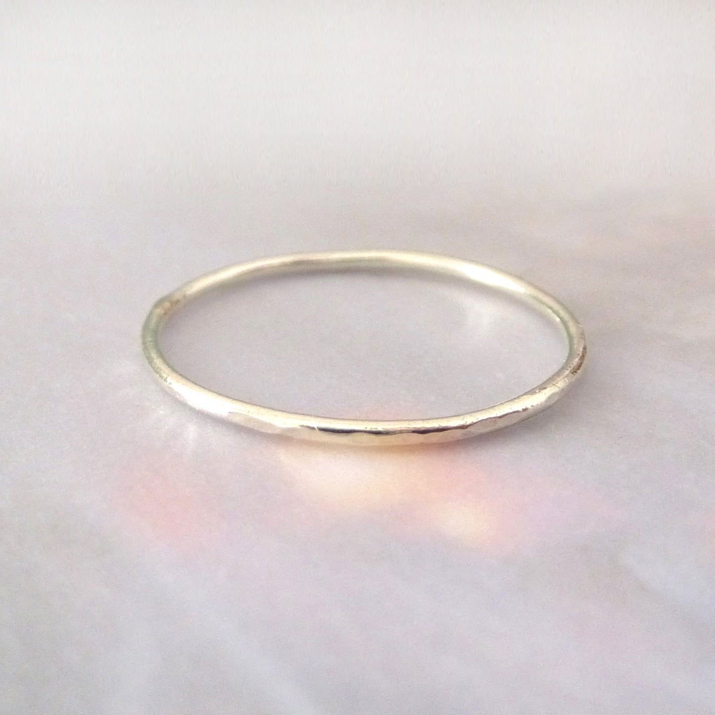 Skinny hammered band ring - 9ct white gold