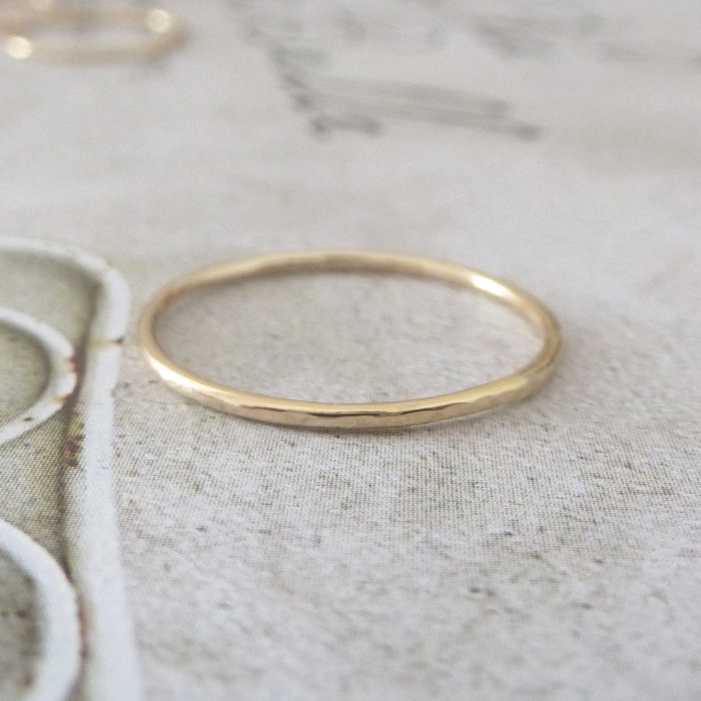 Skinny Midi Ring - 9ct Yellow Gold