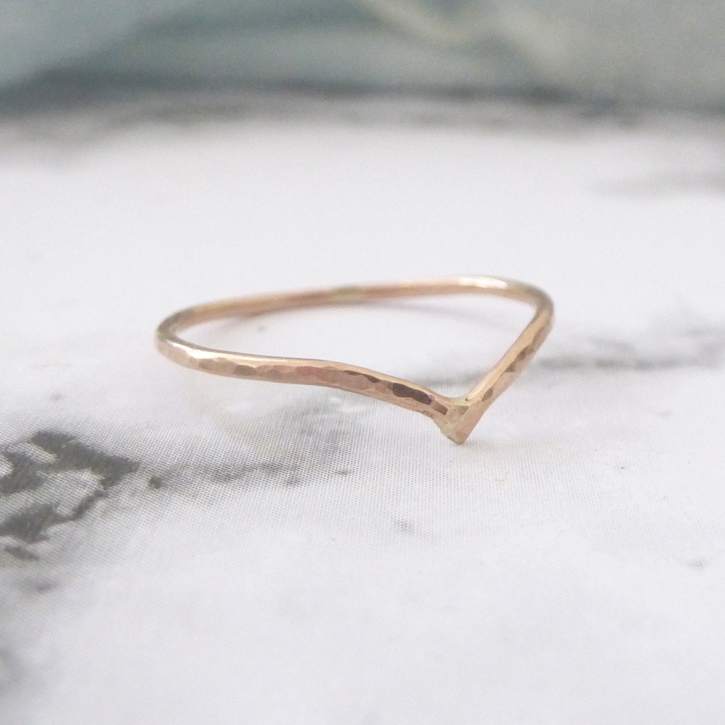 Skinny Holly Wishbone 9ct Gold Ring - rose